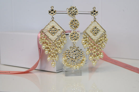 Gold Plated Dangler Earrings with Mangtikka,  White diamond shape Earrings Tikka Set, Indian chandelier Design Earrings, Bridal Maangtikka